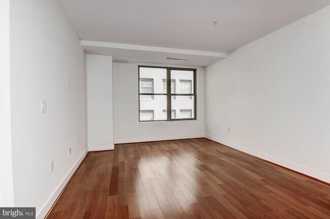 Photo - 2425 L St NW Unit 635