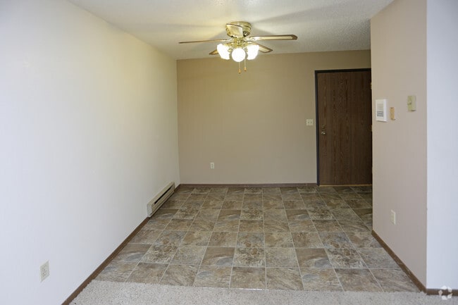 Photo - Kentwood Manor