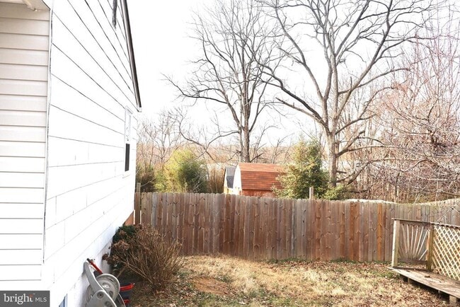 Photo - 147 Deacon Rd