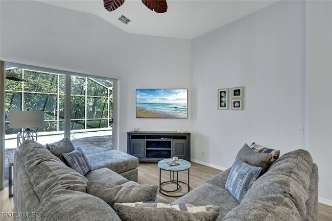 Photo - 227 Glen Eagle Cir