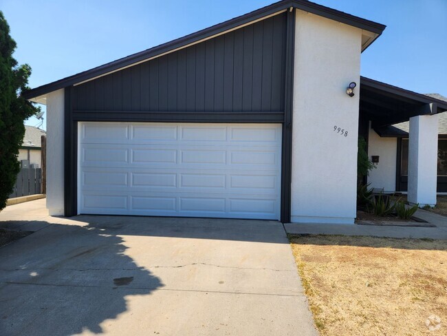 Building Photo - Beautiful Remodeled 4BR/2BA Santee Home Fo...