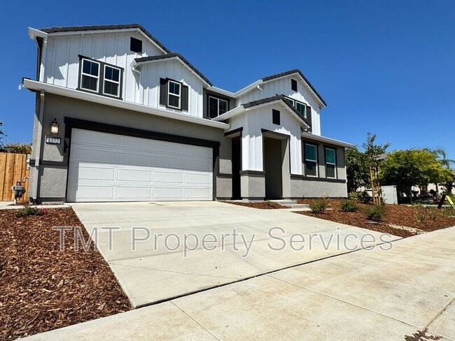 Photo - 1372 Redford Wy