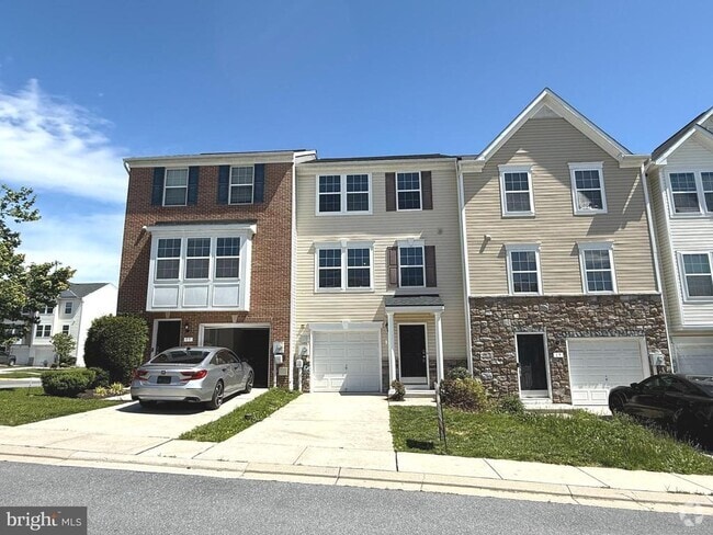 Building Photo - 15 Wayside Ct Rental