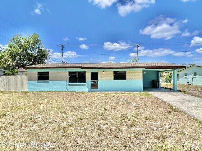 Building Photo - 1074 Holland St Rental