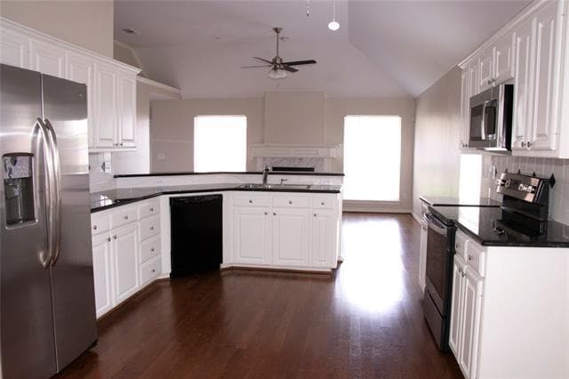 Photo - 10702 Huntington Rd