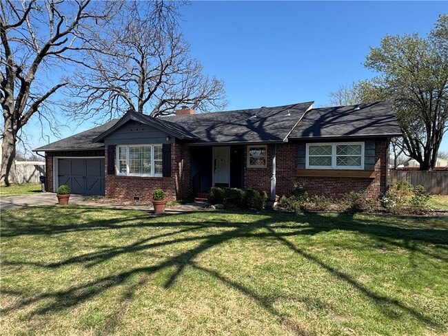 Photo - 1505 S Mt Olive St