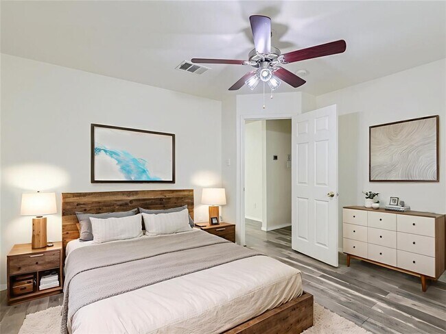 Photo - 13313 John Tyler St