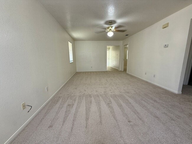 Photo - 2201 Westcliff Rd Unit A