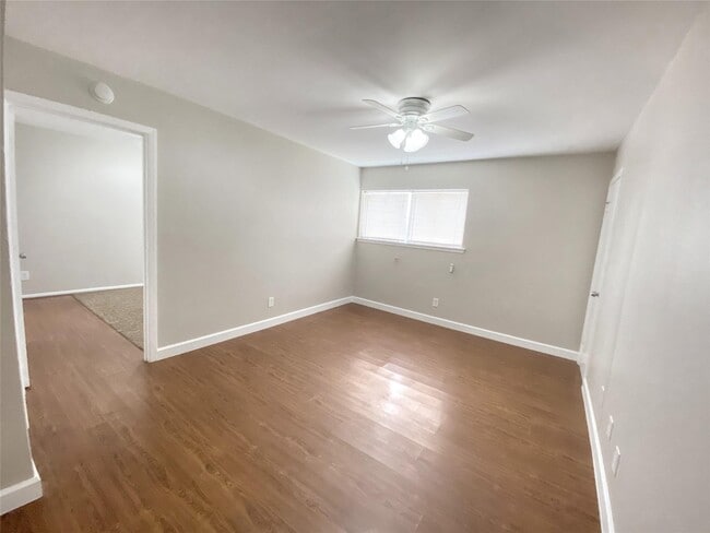 Photo - 1141 N Durham Dr Unit True