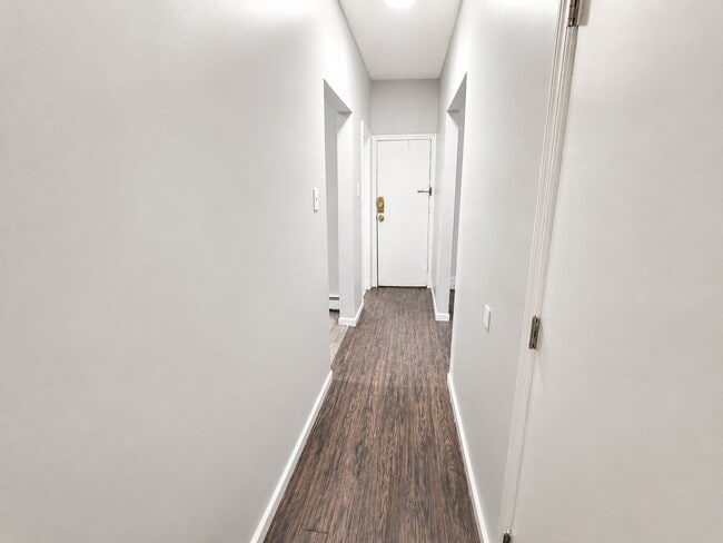 Photo - 175 Woodside Ave Unit 2