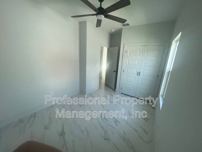 Photo - 2813 Bravo Rd Unit B