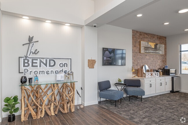 Leasing Office
