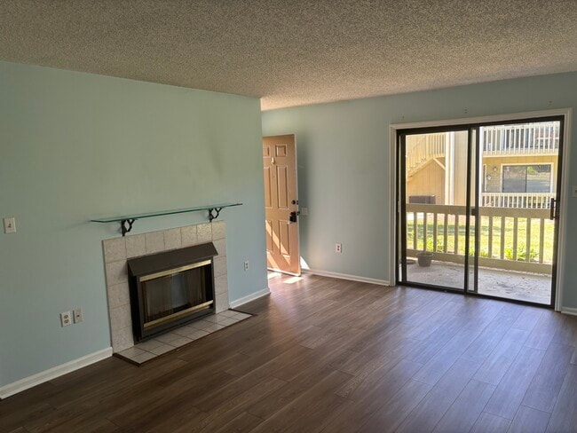 Photo - 110 Heywood Rd