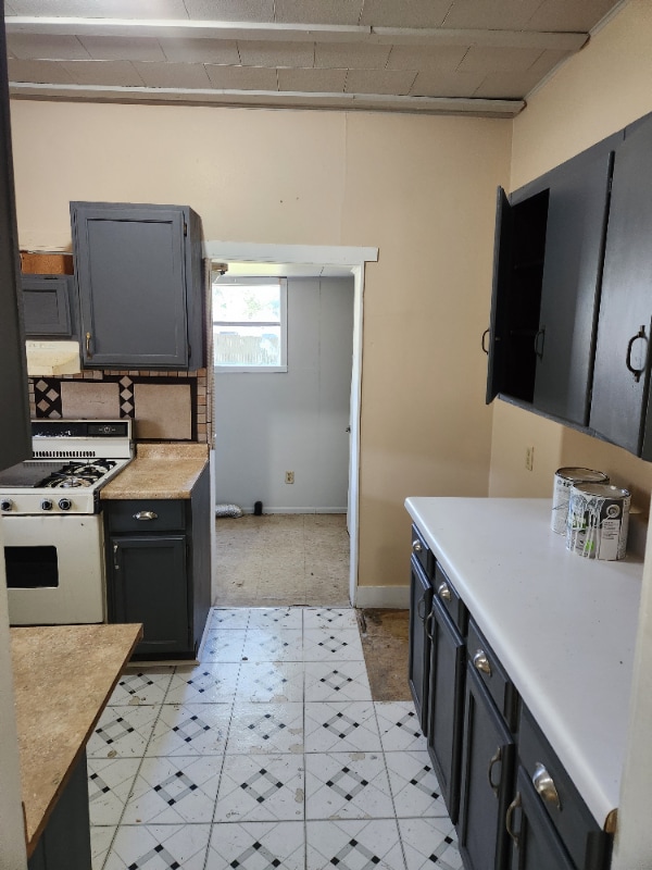 Photo - 131B Center St Unit 131 B Center s