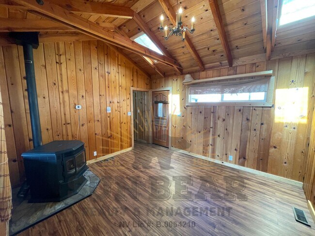 Photo - Adorable lake view property in Crystal Bay! House