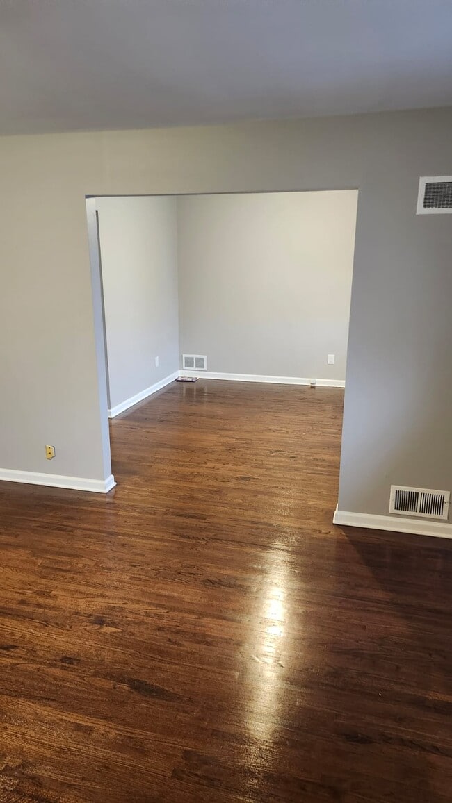 Photo - 17 Union Ave Unit 2