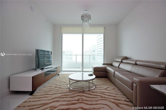 Photo - 1080 Brickell Ave Unidad 3403