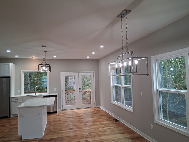 Photo - 3175 Tackett Rd