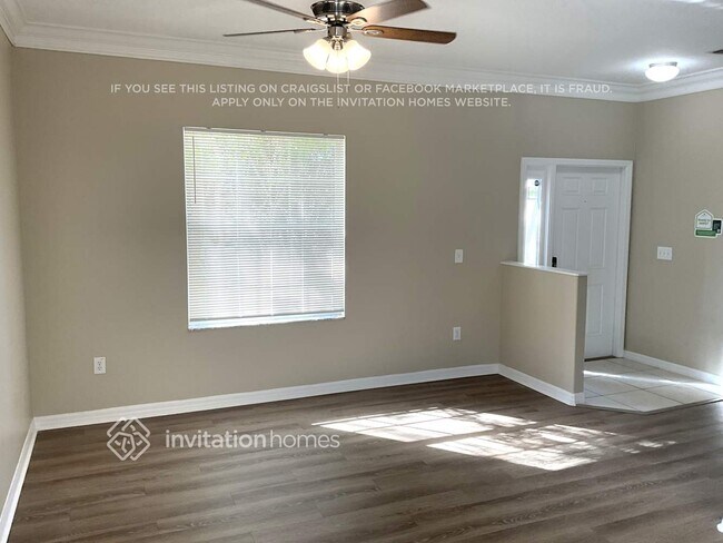 Photo - 8112 Alamosa Wood Ave