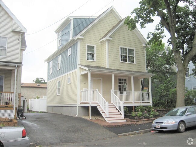 Building Photo - 62 Newbern Ave Rental