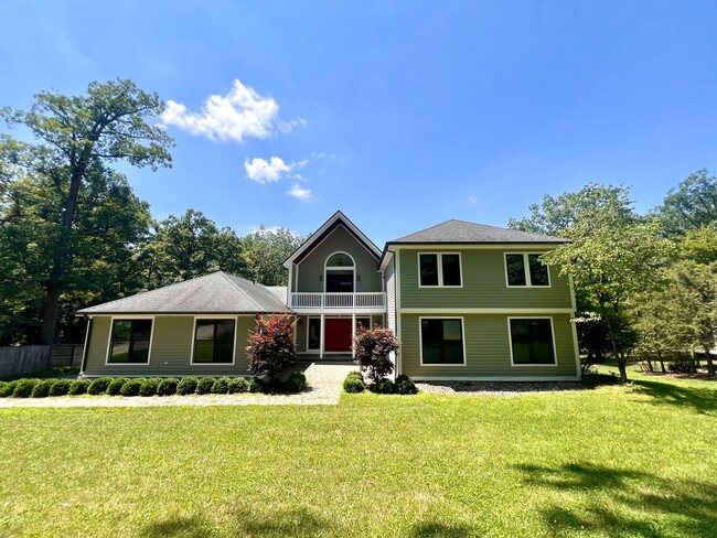 Photo - Cranberry - 6 bedroom 4 bathroom - Stunnin...