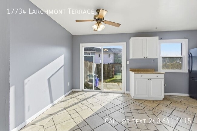 Photo - 17734 Larchmont Terrace