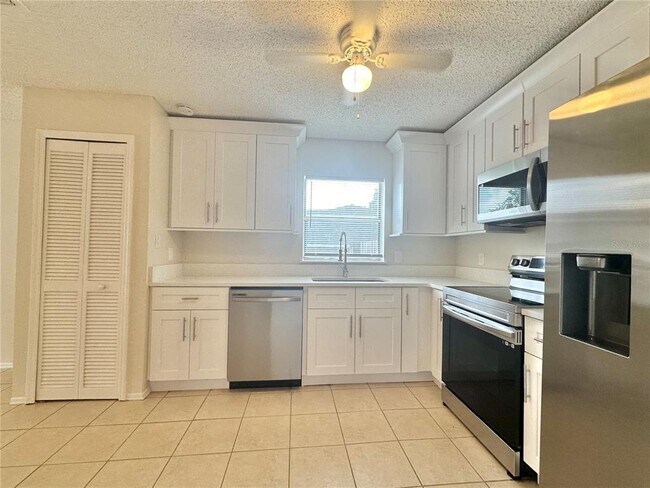1622 Cimarron Hills Dr