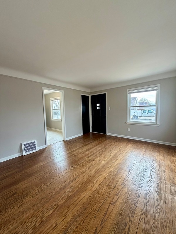 Photo - 1400 Capitol Ave