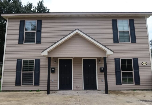 Building Photo - 878 Link Rd Unit B Rental