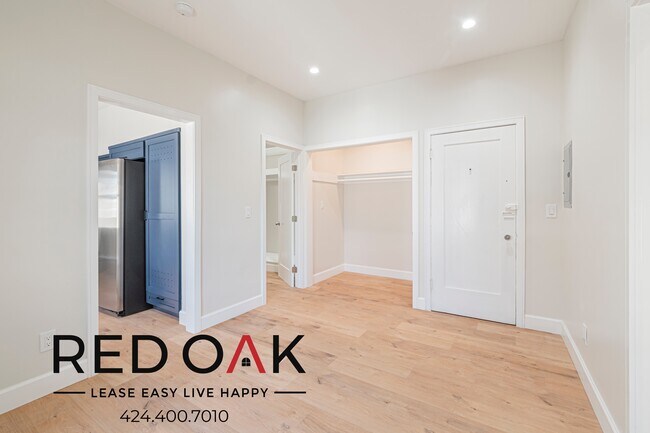 Photo - 2376 Portland St Unit 6