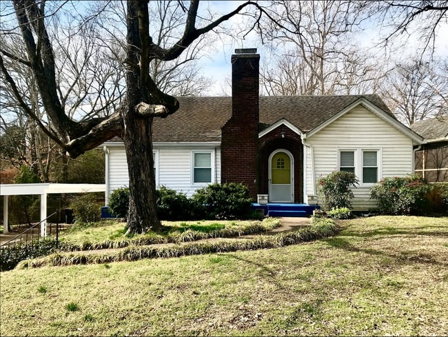 Photo - 1520 Riverside Dr