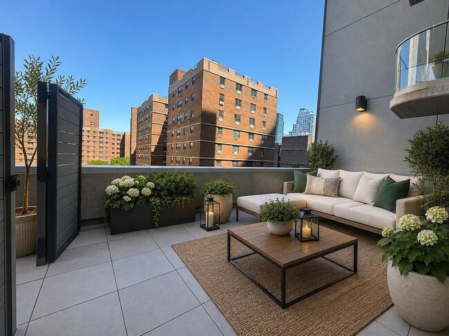 Building Photo - 104 Fleet Pl Unit 18B