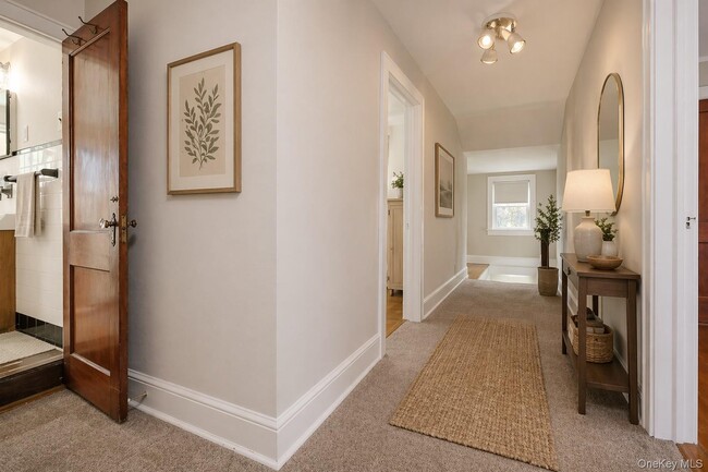 Photo - 9 9th St Unit 3rd Floor