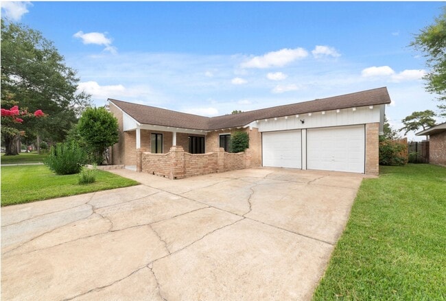 Photo - 11411 Ash Creek Dr