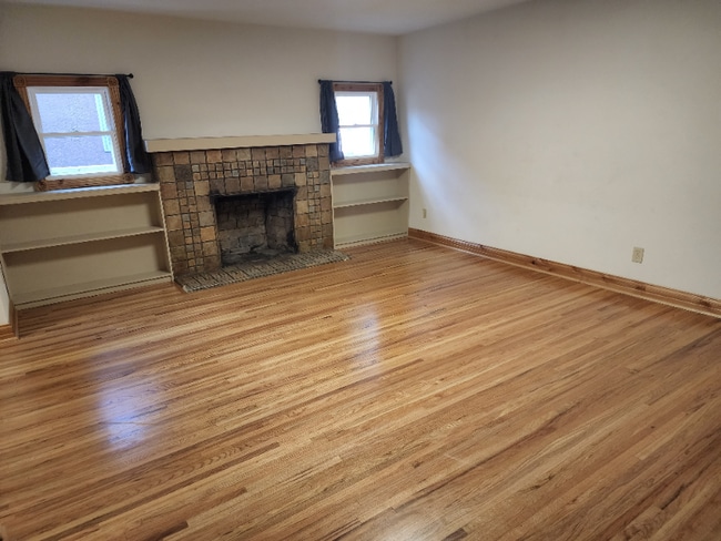 Photo - 1634 S College Ave