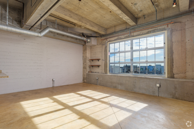 Building Photo - 201 4th St Unit 505 Rental