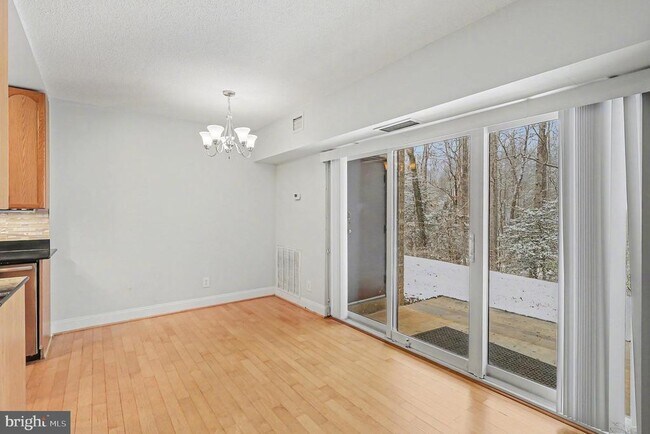 Photo - 11619 Stoneview Square Unit 2B