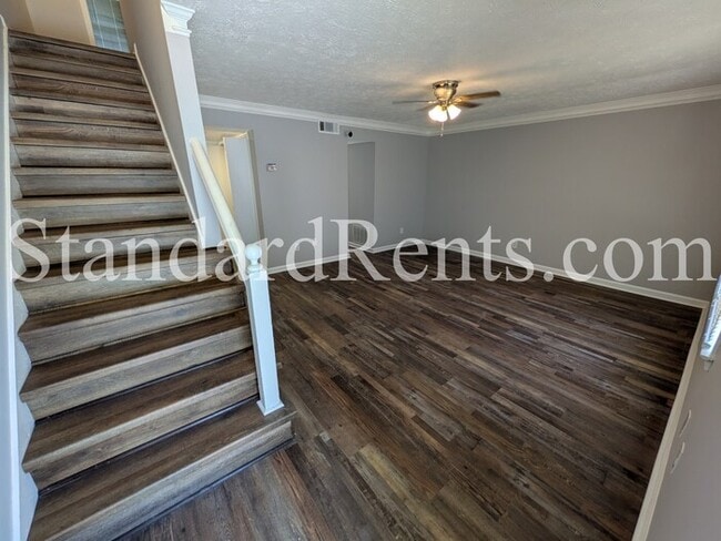 Photo - 2872 Spruce Cir