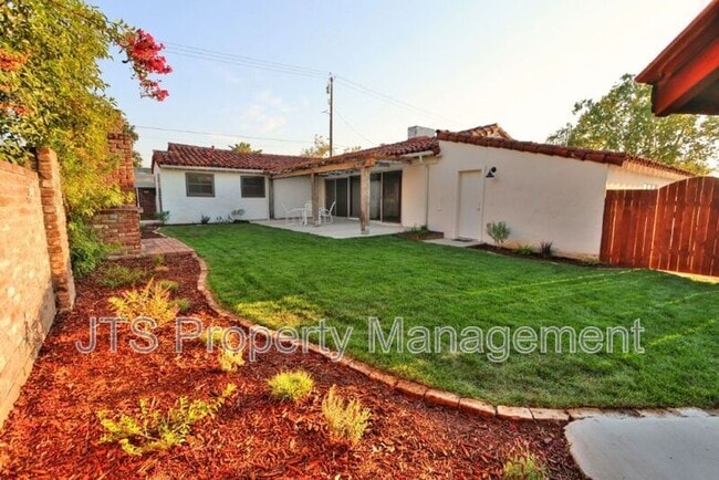 Photo - 501 J St