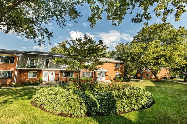 Outdoor view of apartment and grounds