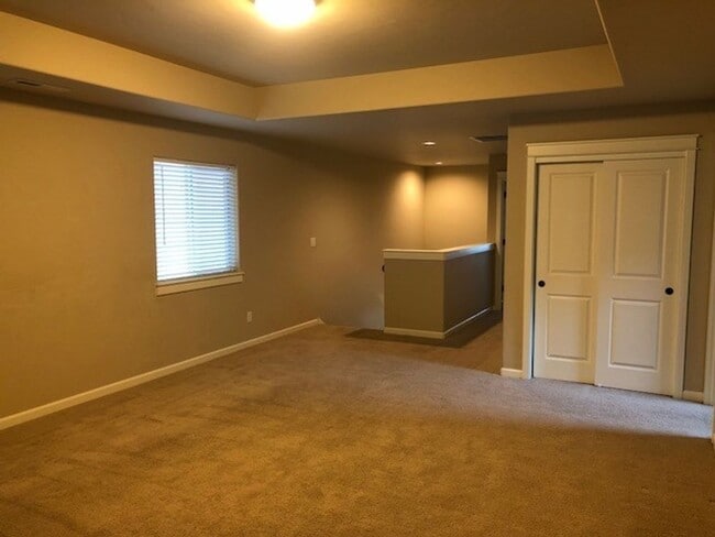 Photo - 20793 NE Sierra Dr