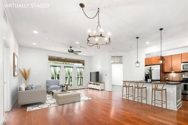 Photo - 300 St Joseph Pkwy Unidad 222 Rental