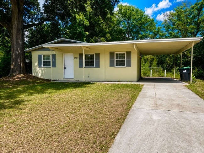 Building Photo - Your Next Home Awaits at Bryson Drive!