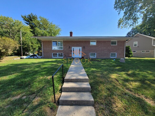 Building Photo - 2208 Rainbow Dr Unit 2208 Rainbow Dr Rental