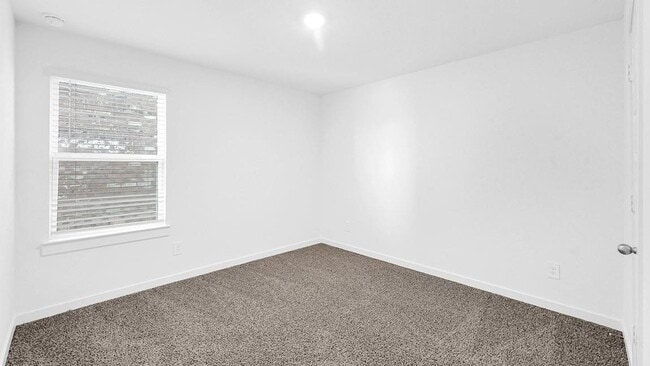 Photo - 31702 Carlisle Cv Ct