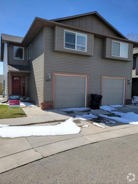 Building Photo - 2 bedroom in Billings MT 59105 Rental