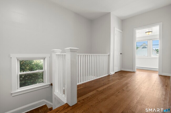Photo - 768 Stratford Ave Unidad 2