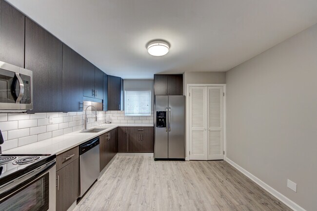 Photo - 78 Sheridan Drive