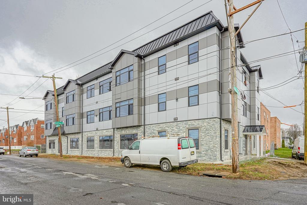 Photo - 4432 Wingate St Unit 205