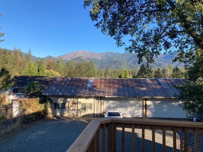 Photo - 52 Odd Fellows Ave